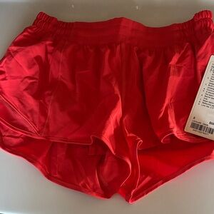 Lululemon Athletica Hotty Hot LR Shorts 2.5 “ in color Carnation Red. NWT